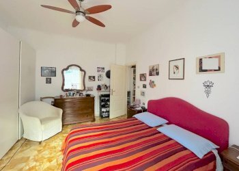 Camera da letto - Trilocale via Giulio Tanini, 29B, Genova (zona Borgoratti) - foto 3