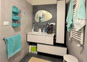 Bagno - Trilocale via Giulio Tanini, 29B, Genova (zona Borgoratti) - foto 14