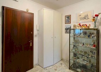 Ingresso - Trilocale via Giulio Tanini, 29B, Genova (zona Borgoratti) - foto 16