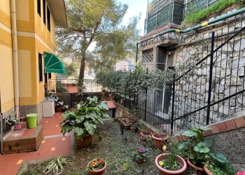Giardino - Trilocale via Giulio Tanini, 29B, Genova (zona Borgoratti) - foto 18