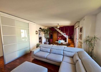 Salone - Attic via Andreoli, 2, Induno Olona - photo 4