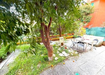 Giardino - Quadrilocale via Ernesto Cabruna, frazione Quinto Al Mare, Genova - foto 15