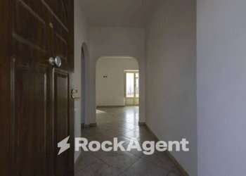 Corridoio - Trilocale largo Raffaele Marincola Cattaneo, 33, Catanzaro - foto 3