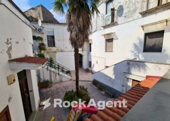 Vista - Trilocale largo Raffaele Marincola Cattaneo, 33, Catanzaro - foto 22