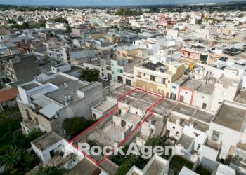 Quadrilocale via F. Crispi 108, Taurisano - foto 15