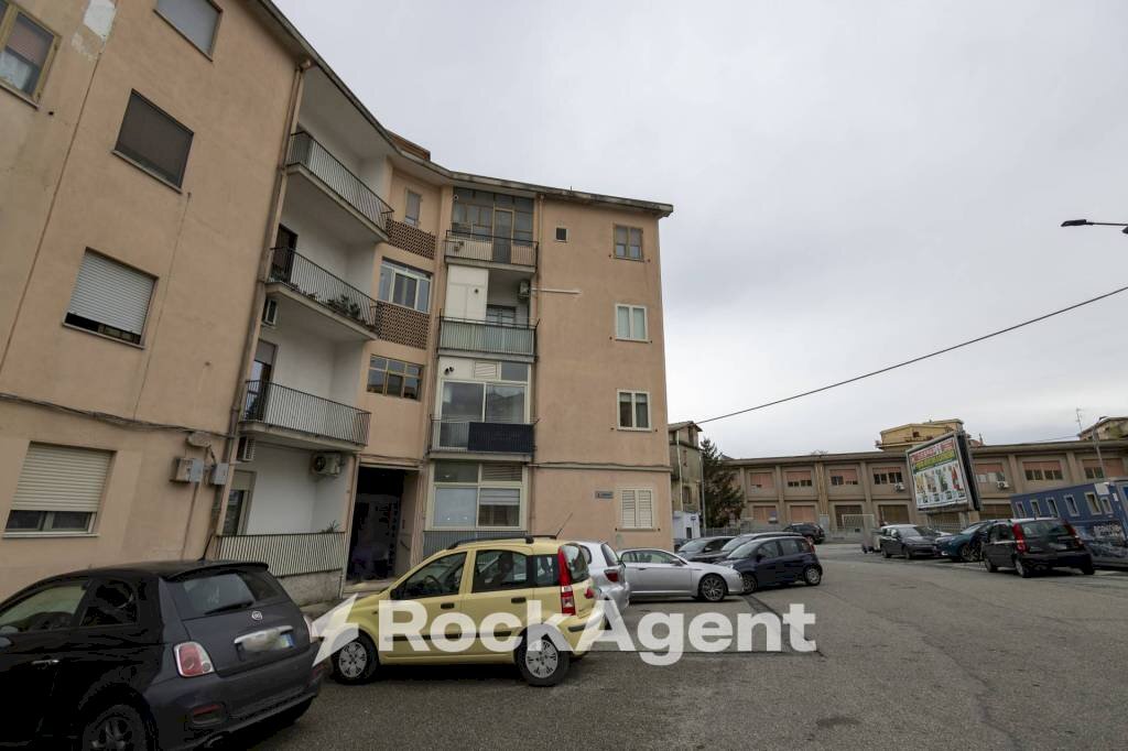 Trilocale via Giovanni Patari, 2, Catanzaro - foto 2