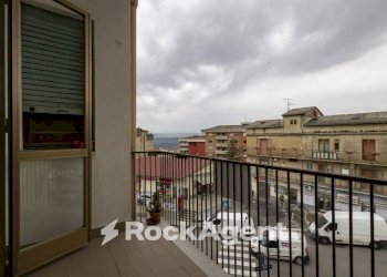 Trilocale via Giovanni Patari, 2, Catanzaro - foto 7