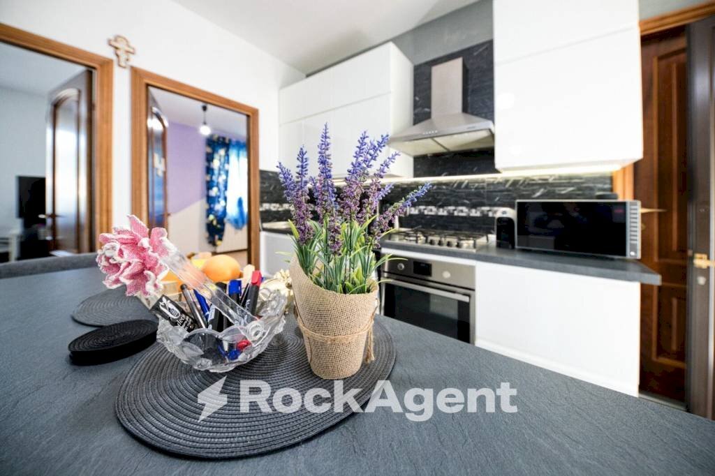 Three-room apartment via Monte Grappa, 3, Mignanego - photo 2