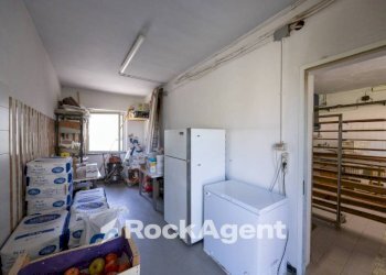 Shop via per Camaiore, Lucca - photo 8