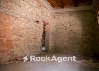 Stanza non arredata - Villa via pian di molino, Apecchio - foto 7