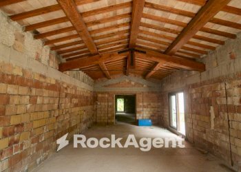 Stanza non arredata - Villa via pian di molino, Apecchio - foto 11