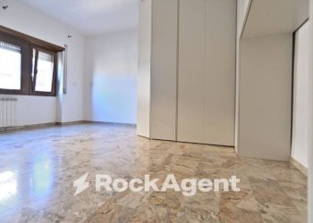 Camera da letto - Bilocale via Alcide Pedretti, 68, Roma - foto 7