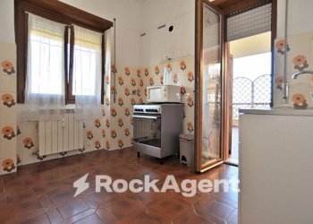 Cucina - Bilocale via Alcide Pedretti, 68, Roma - foto 21