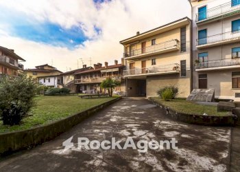 Cortile interno - Trilocale via Enrico Frizzoni, 16, Treviolo - foto 23