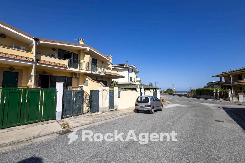 Zona - Terraced Villa via Reggio Calabria, 20, Montauro - photo 2