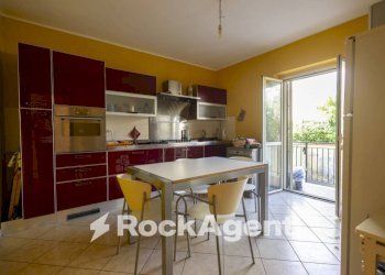 Cucina - Villa a Schiera via Reggio Calabria, 20, Montauro - foto 8