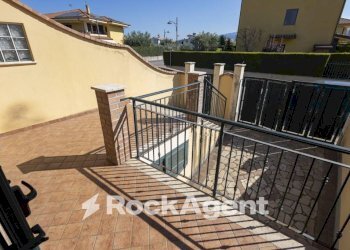 Terrazzo - Villa a Schiera via Reggio Calabria, 20, Montauro - foto 12
