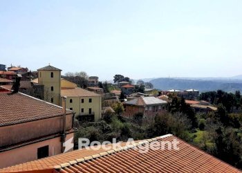 Casa indipendente piazza F. Caligiuri, Amato - foto 2