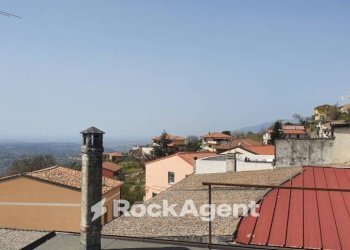 Casa indipendente piazza F. Caligiuri, Amato - foto 6