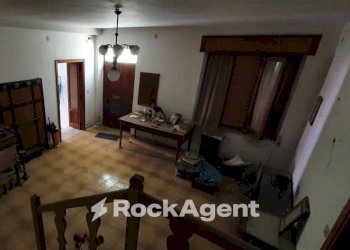 Casa indipendente piazza F. Caligiuri, Amato - foto 7