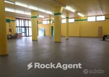 Negozio via Vittorio Veneto, 126, Ruffano - foto 13