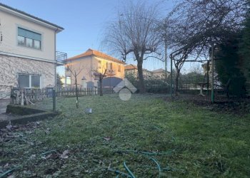 Casa semi indipendente Via Edilio Raggio, Novi Ligure - foto 2