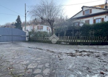 Casa semi indipendente Via Edilio Raggio, Novi Ligure - foto 3