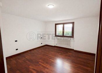 ChatGPT Image 17 feb 2026, 15_30_33.png - Bilocale Via Vittorio Bachelet, Vicenza - foto 11