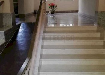 WhatsApp Image 2024-04-11 at 10.45.09 (2).jpeg - Trilocale Via Raffaele Mauri 49, Salerno - foto 5