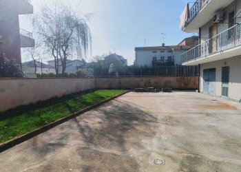 WhatsApp Image 2026-02-23 at 11.26.50 (3).jpeg - Trilocale Via Alessandro Lamo, Cremona - foto 23