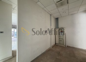 image00009.jpeg - Locale Commerciale Via Nazario Sauro 9, Catanzaro - foto 14