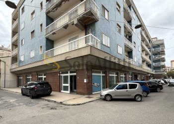 image00006.jpeg - Locale Commerciale Via Nazario Sauro 9, Catanzaro - foto 18