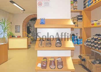 DSC_0094.jpg - Commercial Premises Mariano Comense - photo 9