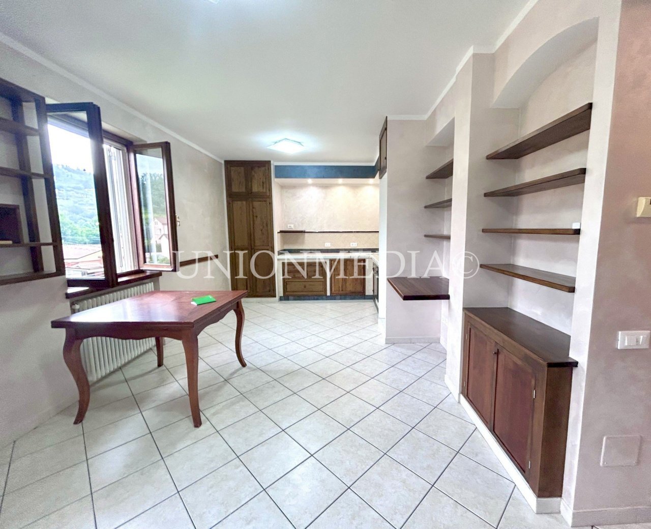 1 castelnuovo magra appartamento.jpg - Appartamento Via canale, Castelnuovo Magra - foto 2