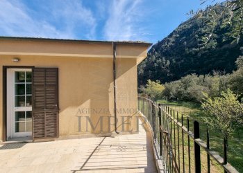 5994796196935353926.jpg - Villa Via Nazionale 20, Airole - foto 2