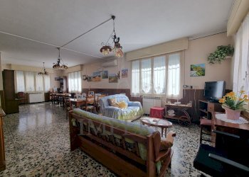 salone ristorante - Independent house Via Nazionale 20, Airole - photo 5