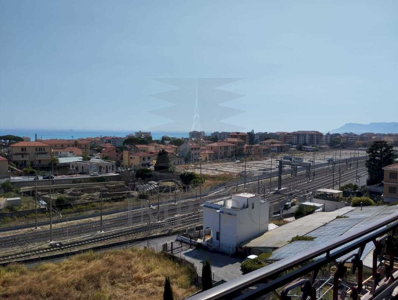 1 - Bilocale Via Porta di Provenza 10, Ventimiglia - foto 3