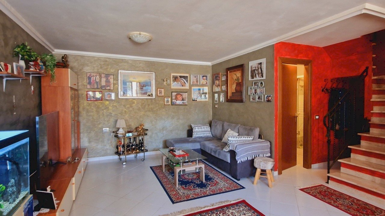 20240412_153629.jpg - Villa a Schiera Via Poggio Fiorito 8, Guardea - foto 2