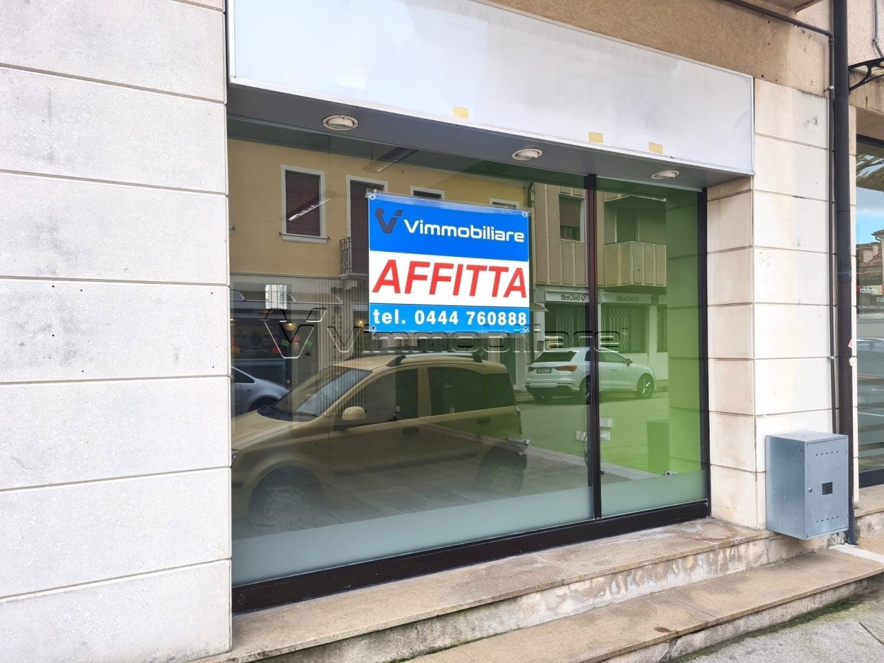 Locale Commerciale Via Roma, Noventa Vicentina - foto 2