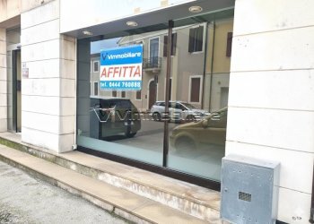 Locale Commerciale Via Roma, Noventa Vicentina - foto 1