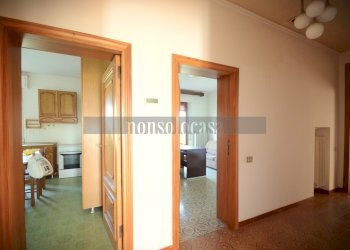 SECONDO PIANO CORRIDOIO - Casa indipendente Strada di Sant' Egidio 999, Perugia - foto 6