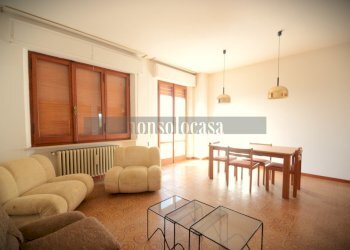 SECONDO PIANO SOGGIORNO - Casa indipendente Strada di Sant' Egidio 999, Perugia - foto 9