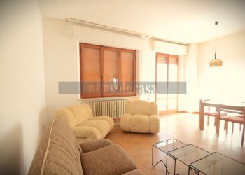 SECONDO PIANO SOGGIORNO - Casa indipendente Strada di Sant' Egidio 999, Perugia - foto 10