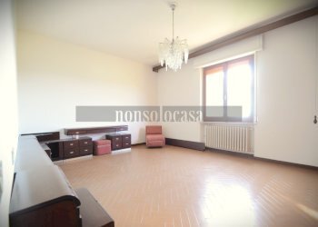 SECONDO PIANO SALONE - Casa indipendente Strada di Sant' Egidio 999, Perugia - foto 17