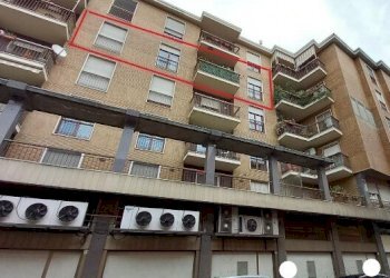 2.jpg - Appartamento all'asta Via Camillo Cavour 23, Alessandria - foto 4