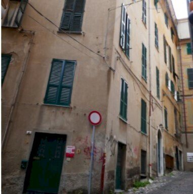 2.jpg - Quadrilocale all'asta Salita di Santa Maria di Castello 28, Genova - foto 1