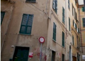 2.jpg - Quadrilocale all'asta Salita di Santa Maria di Castello 28, Genova - foto 1