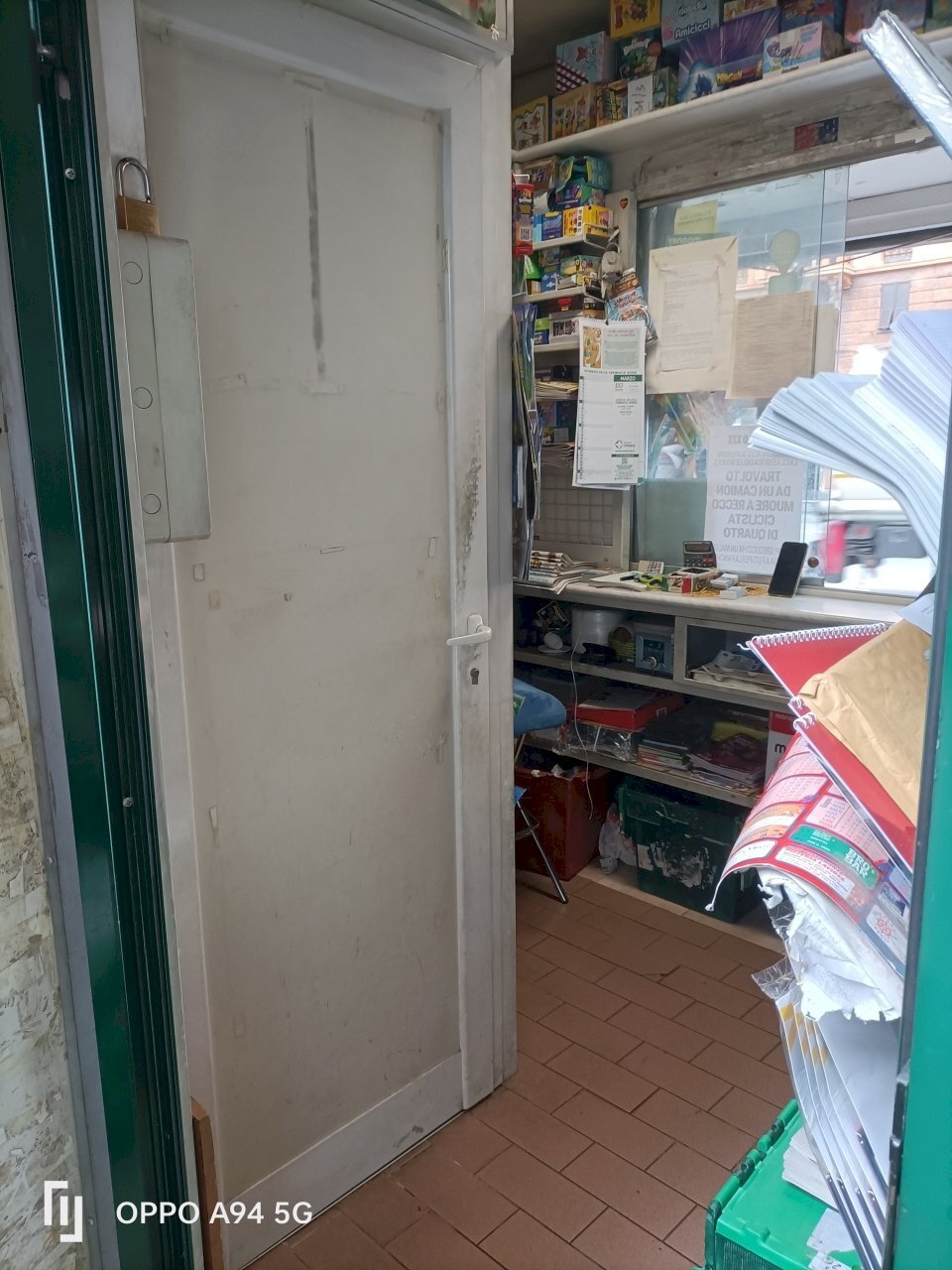 IMG20260304095438.jpg - Edicole - Edicole con Chiosco MARASSI, Genova (zona Nervi) - foto 3