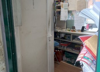 IMG20260304095438.jpg - Edicole - Edicole con Chiosco MARASSI, Genova (zona Nervi) - foto 3