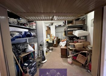 WhatsApp Image 2026-02-18 at 12.19.31 (2).jpeg - Box Via Valdichiana, Firenze (zona Santa Maria Novella) - foto 2